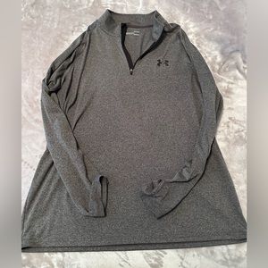 Men’s Under Armour long sleeve light quarter-zip size Large, dark grey